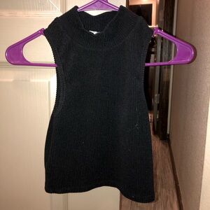 Pretty girls black crop